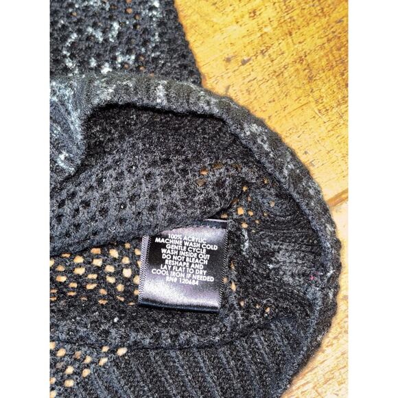 NWT Womens Torrid Black Short Sleeve Eyelet Beach‎ Cover Up Sweater Size 1 - Picture 6 of 8